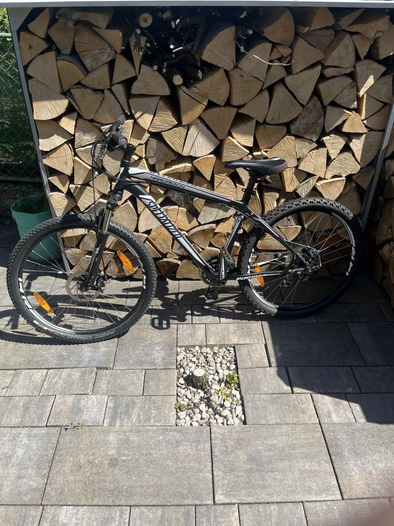 Horské kolo Specialized – rám M
