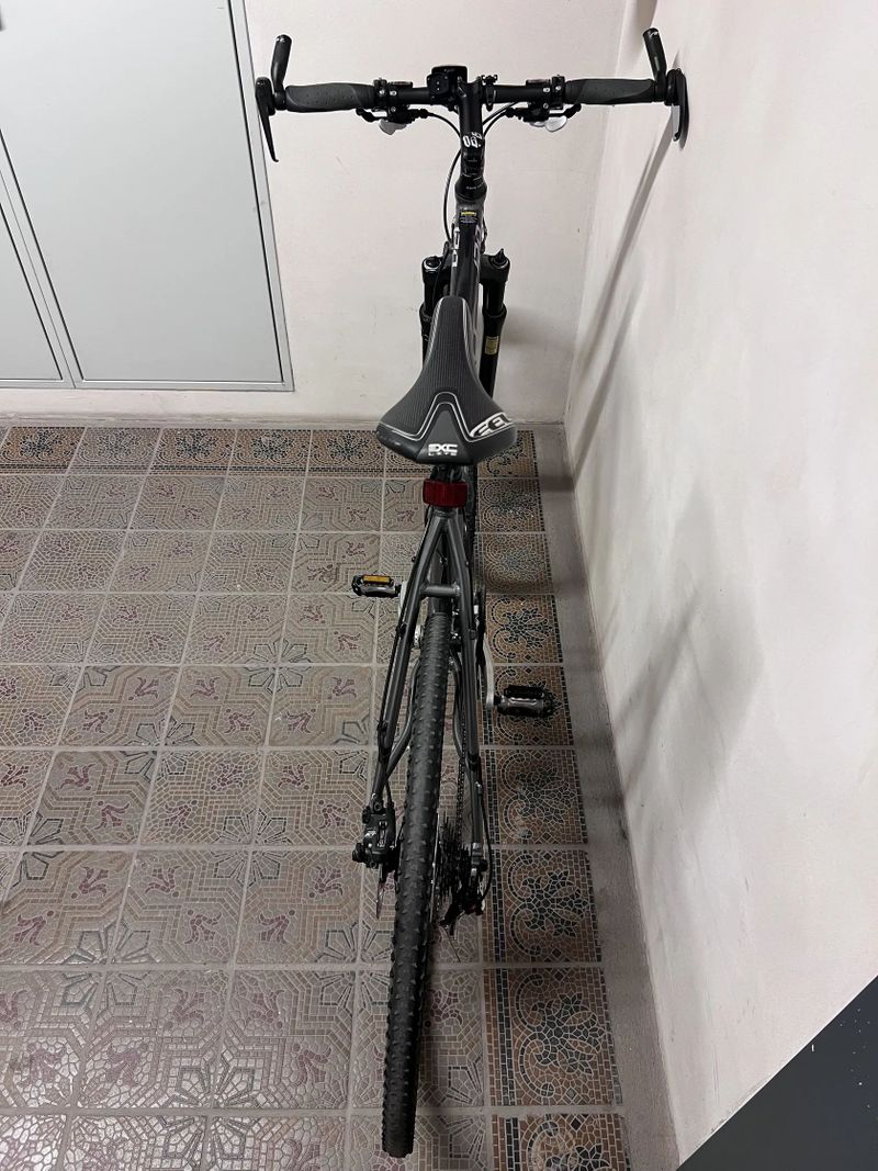 Krosové kolo Felt QX120, 55cm, modelový rok 2009