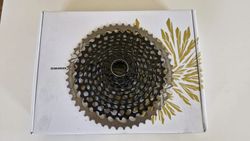 Nová nejetá kazeta, sundaná z nového kola, SRAM X01 XG 1295, 10-50z