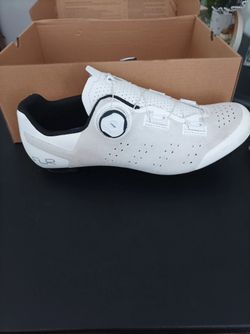 FLR FNT3 knit velikost 43 