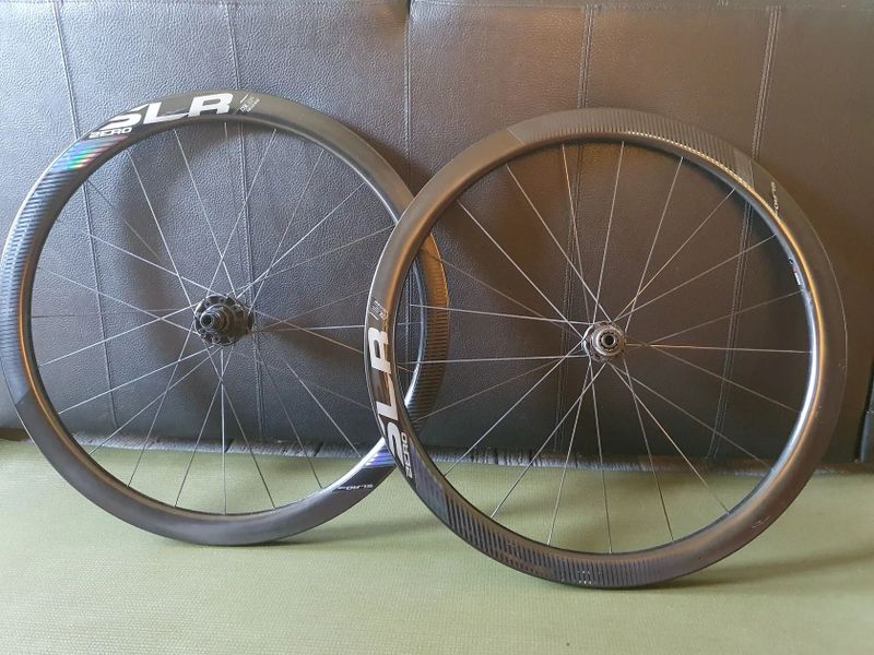 Giant SLR 0 disc 42mm zapletená kola silniční 