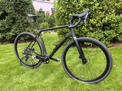 🔥 Orbea Terra M30 Team 1X – karbonový gravel, téměř nový