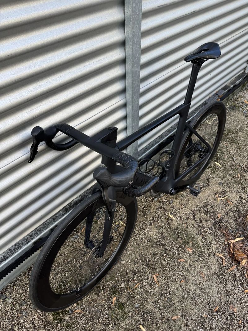 Storck Aerfast 3 DT SWISS Sram Rival eTap AXS Quarq Wattmetr