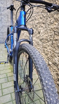 Trek Merlin 6 , L v zánovním stavu servisovaný 