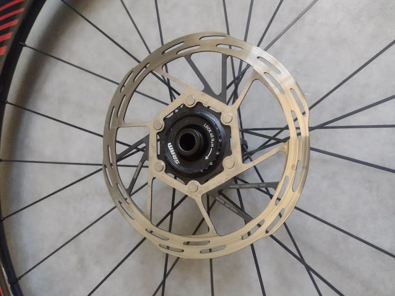 No limited DT 350 zapletená kola disc