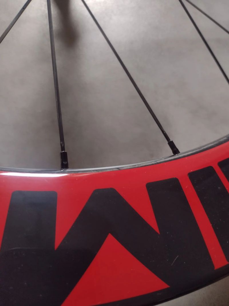 No limited DT 350 zapletená kola disc