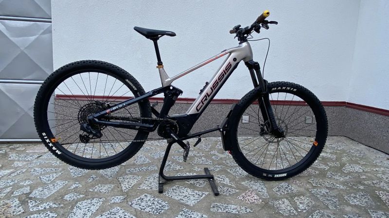 Crussis e-Full 10.9-M