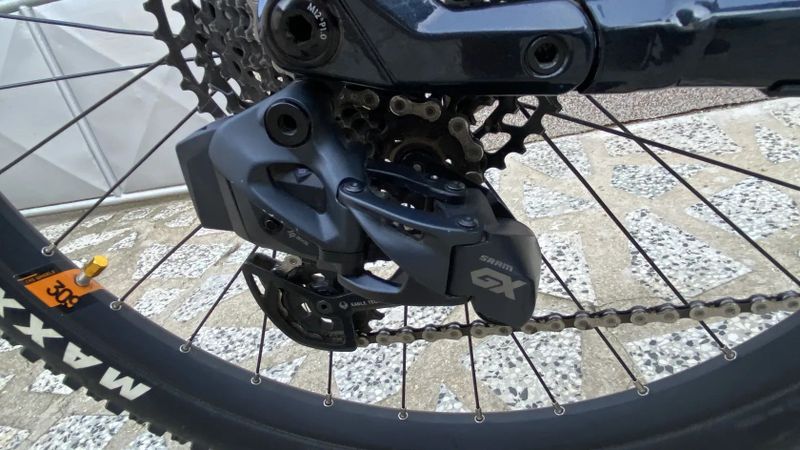 Crussis e-Full 10.9-M