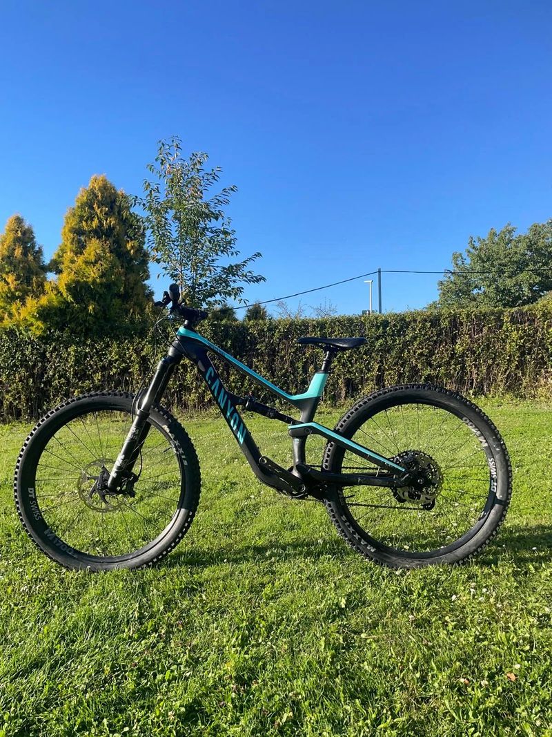 Canyon Spectral CF 8.0, vel. M