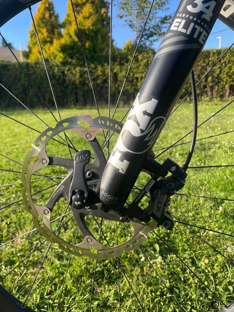 Canyon Spectral CF 8.0, vel. M