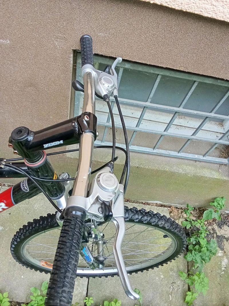 horské kolo author, vel. 19. 3x7 rychlostí, vybavení shimano