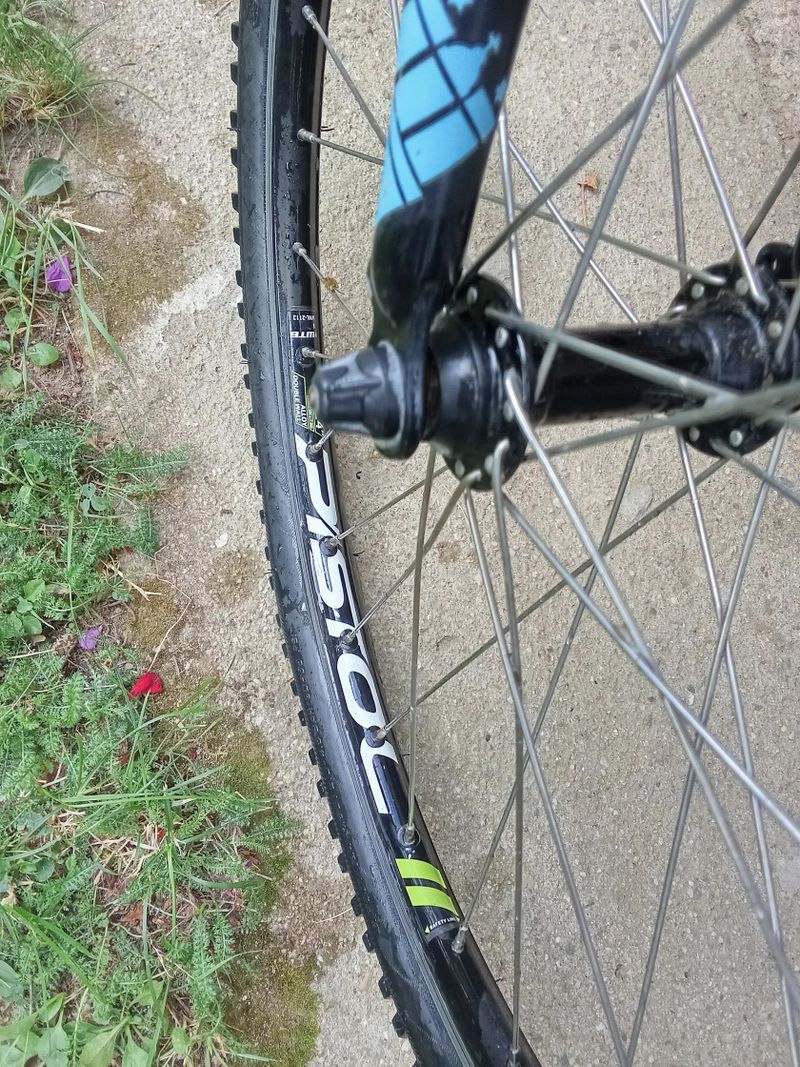 lehké dětské horské kolo stevens, vel. 24
