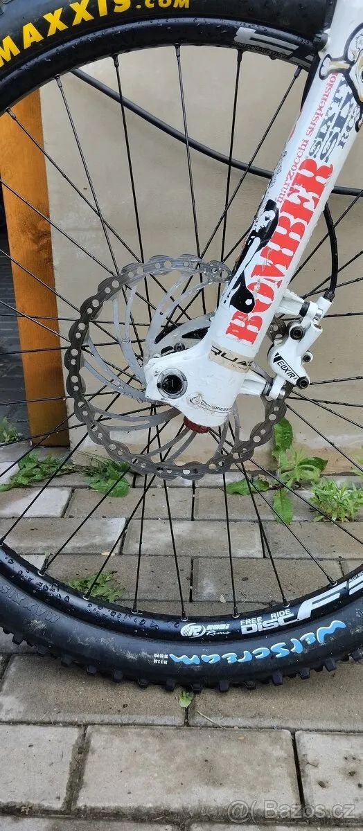NORCO ATOMIK 2005 
