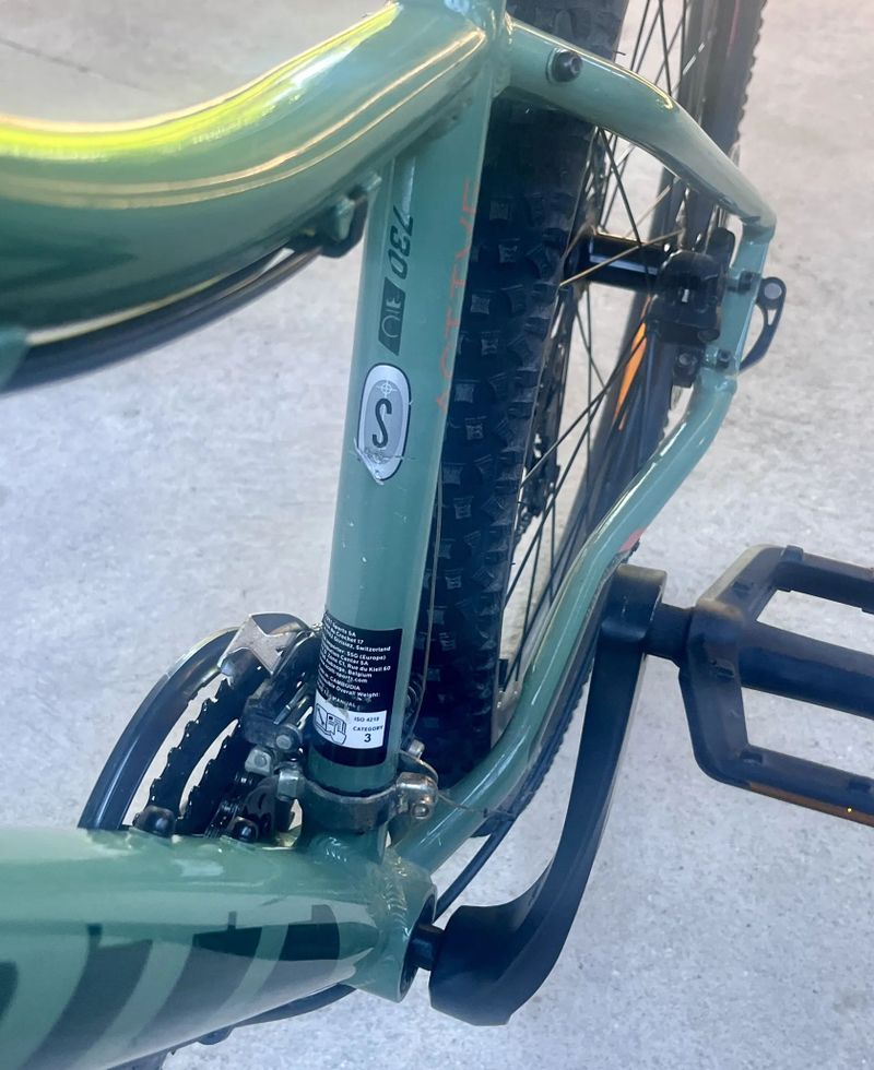 Scott Aspect 730 (rám, 2020), 27,5”, alu, RockShox, Shimano Deore – výborný stav