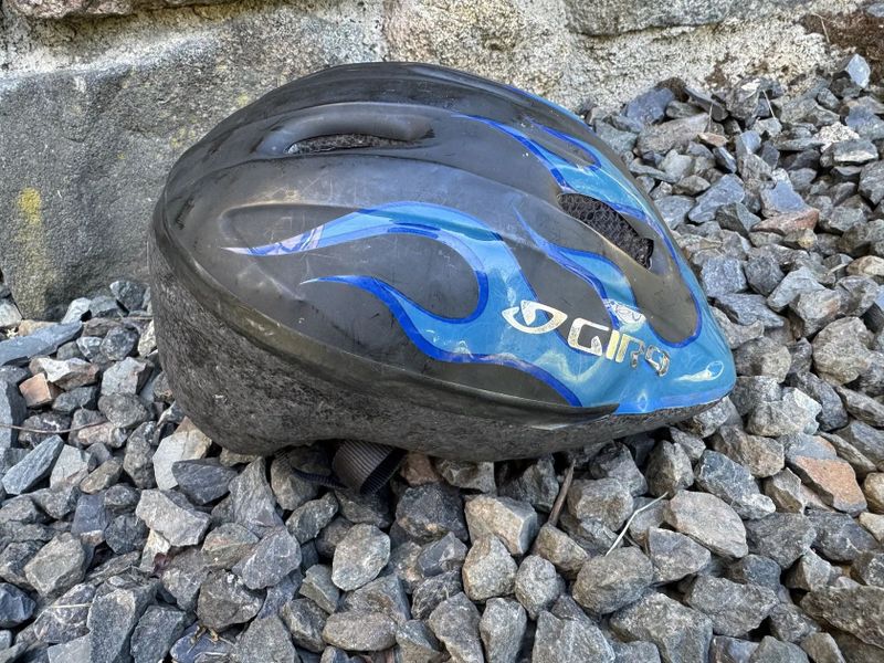 Dětská helma Giro 50-55 cm