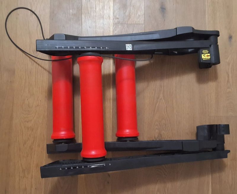 Válcový trenažér Elite Arion roller