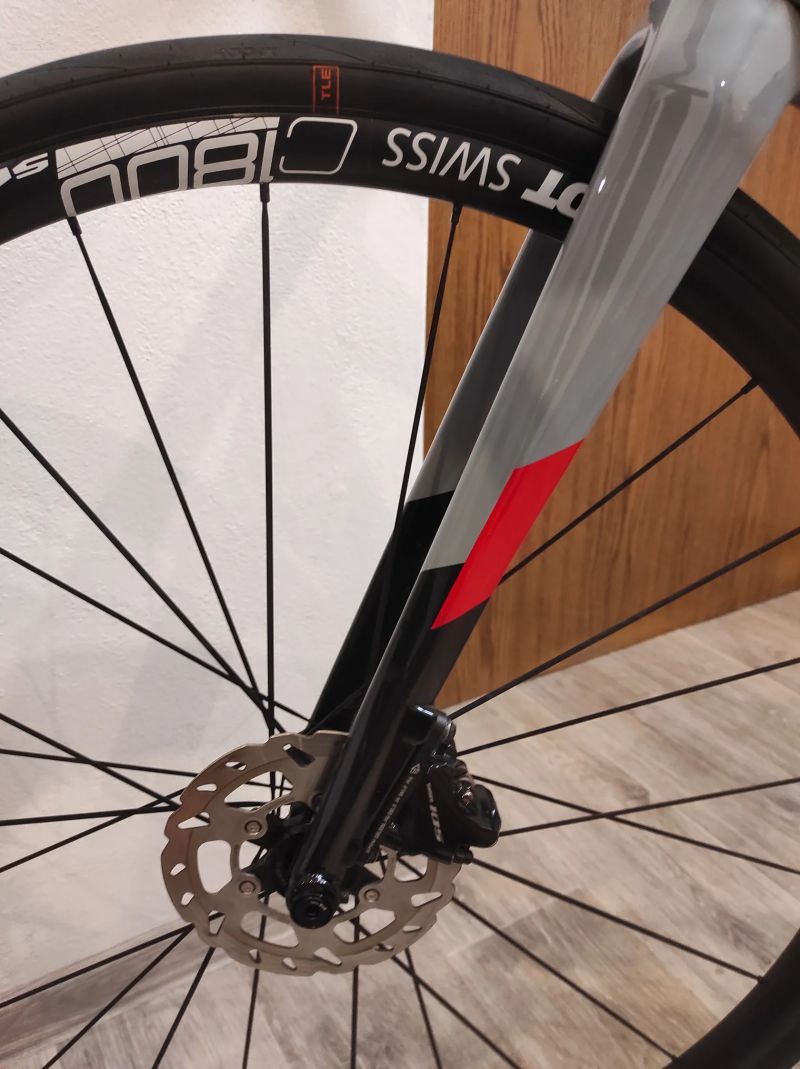 Superior X-Road Carbon (L)