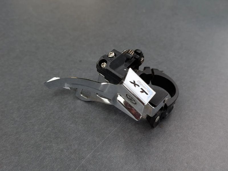 přesmykač Shimano XT 3x9
