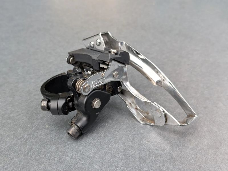 přesmykač Shimano XT 3x9