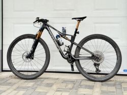 Orbea Oiz AXS Limited