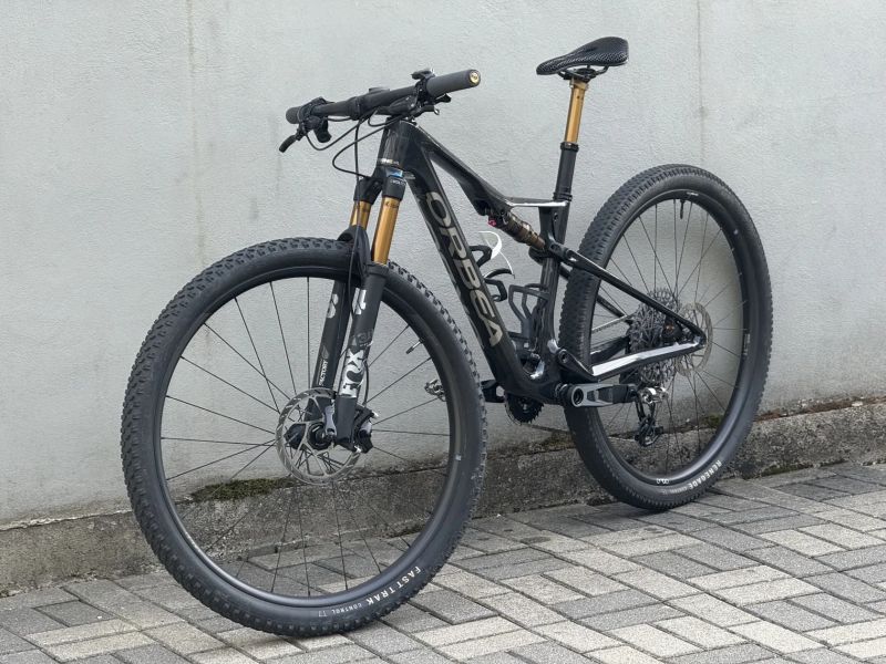 Orbea Oiz AXS Limited