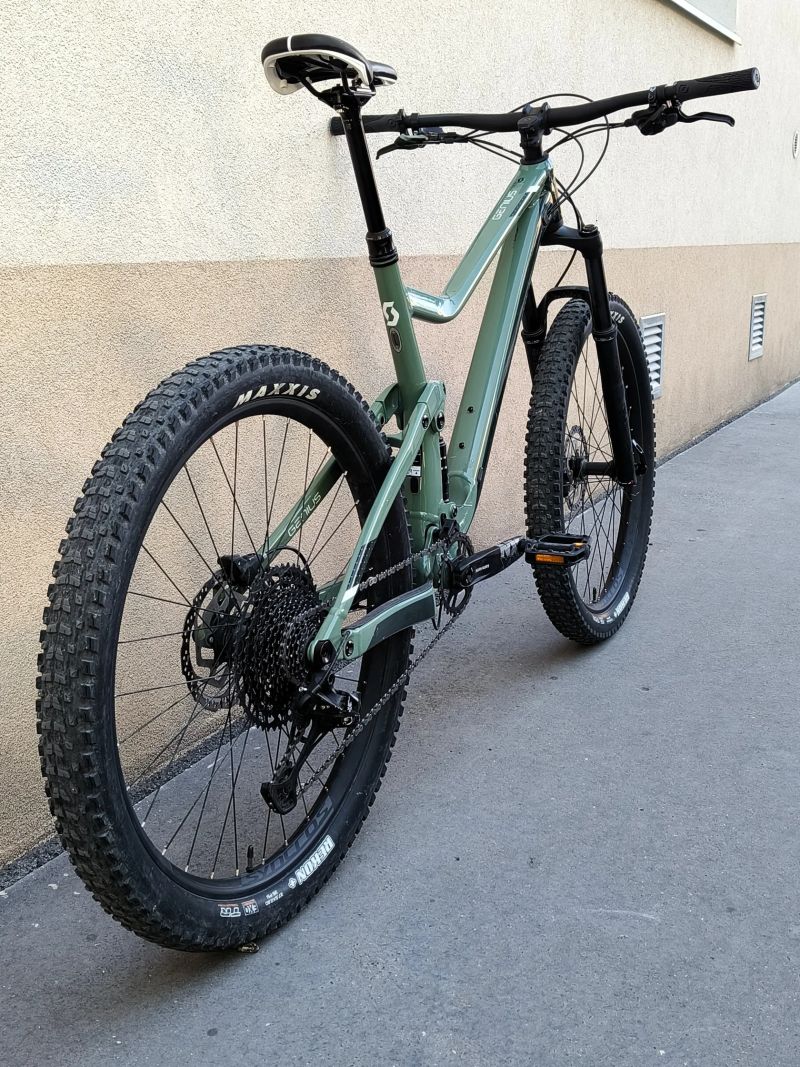 SCOTT Genius 730 (930) vel. L 2019, zdvihy 140/150 mm 