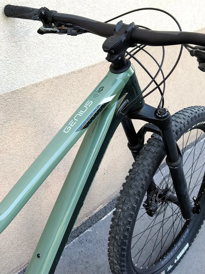 SCOTT Genius 730 (930) vel. L 2019, zdvihy 140/150 mm 