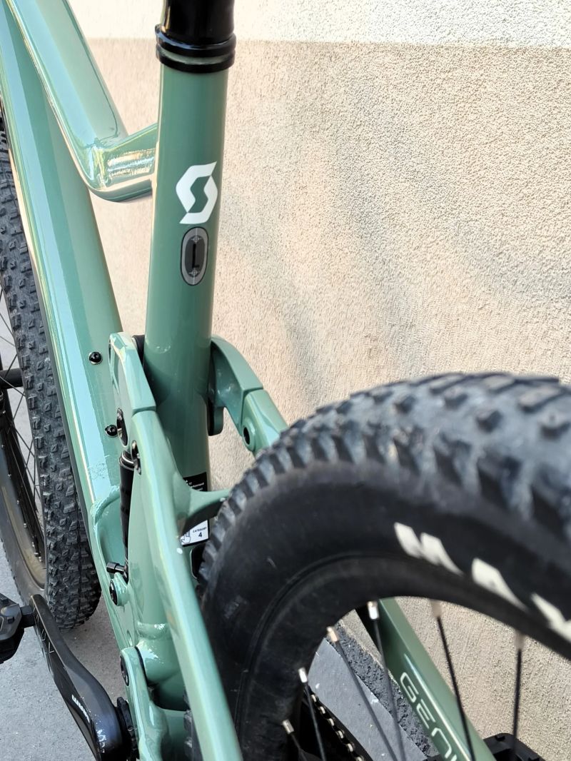 SCOTT Genius 730 (930) vel. L 2019, zdvihy 140/150 mm 