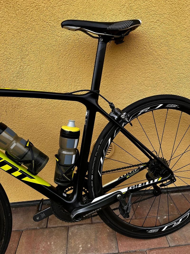 Prodám zánovní kolo Giant TCR Advanced 