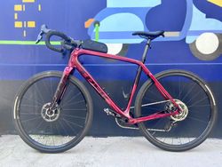 Trek Checkpoint SL 6 eTap 2022 vel L/58, RED SMOKE