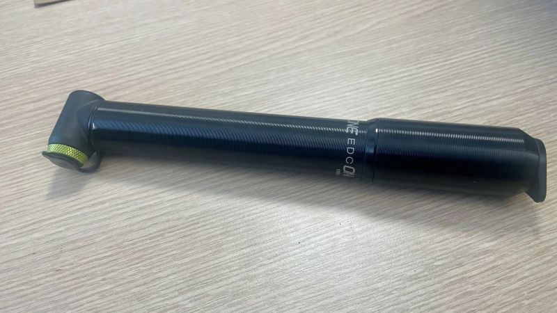 Pumpa OneUp EDC 100cc