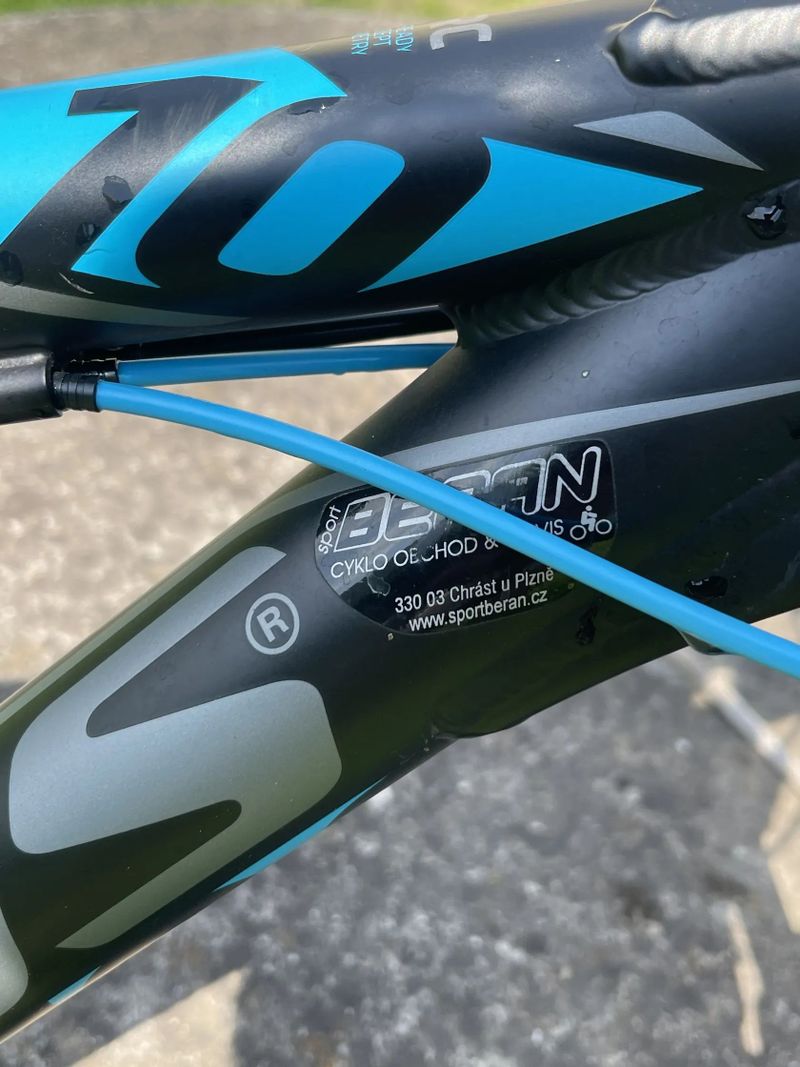 Horské kolo Kellys Viper 10