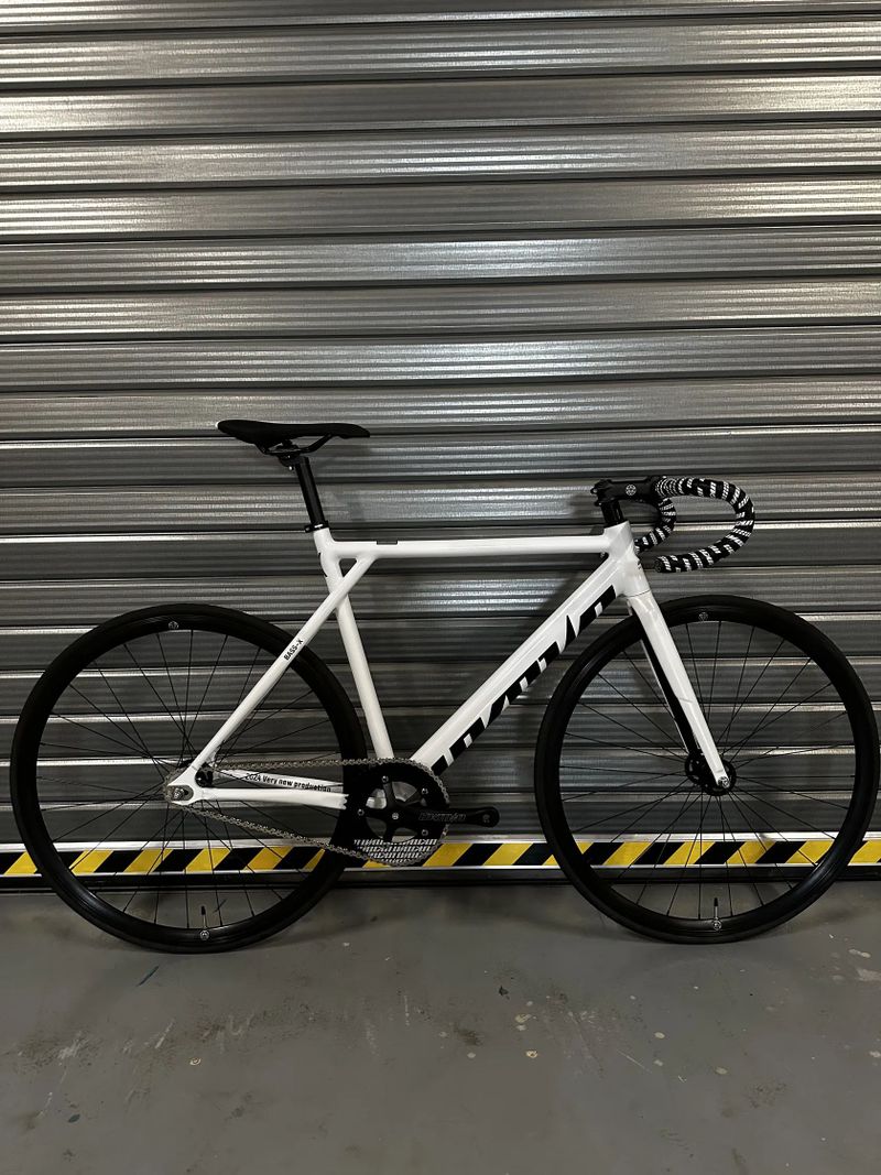 Unknown Bass-X - fixie / single speed kolo 🎨 Více barev a velikostí