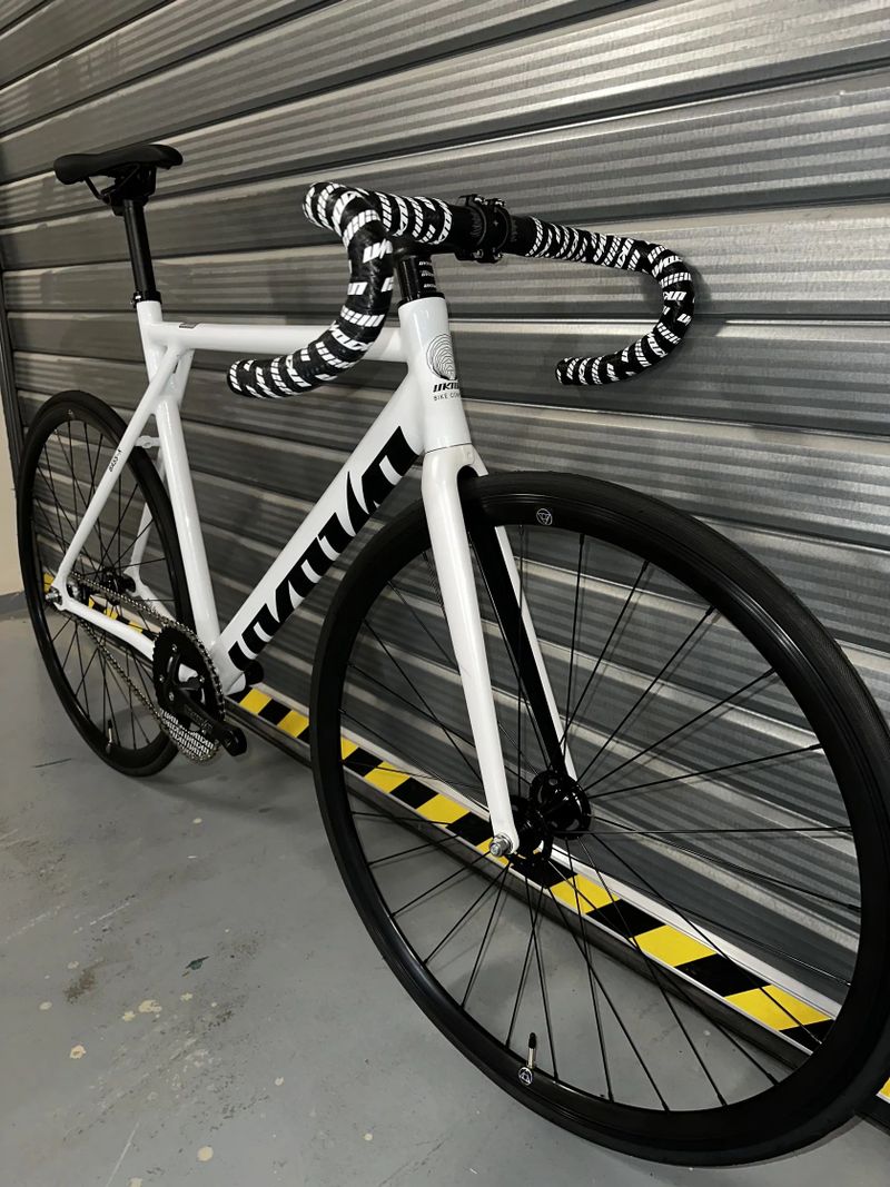 Unknown Bass-X - fixie / single speed kolo 🎨 Více barev a velikostí
