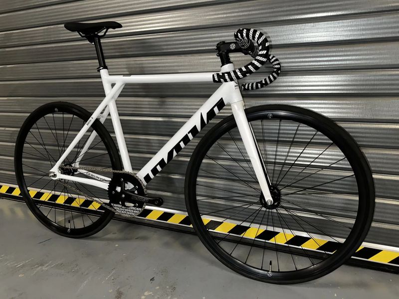 Unknown Bass-X - fixie / single speed kolo 🎨 Více barev a velikostí