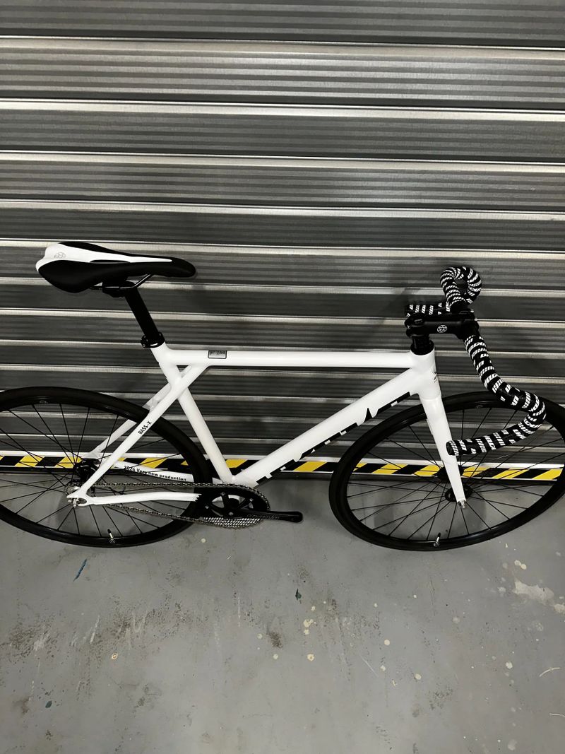 Unknown Bass-X - fixie / single speed kolo 🎨 Více barev a velikostí