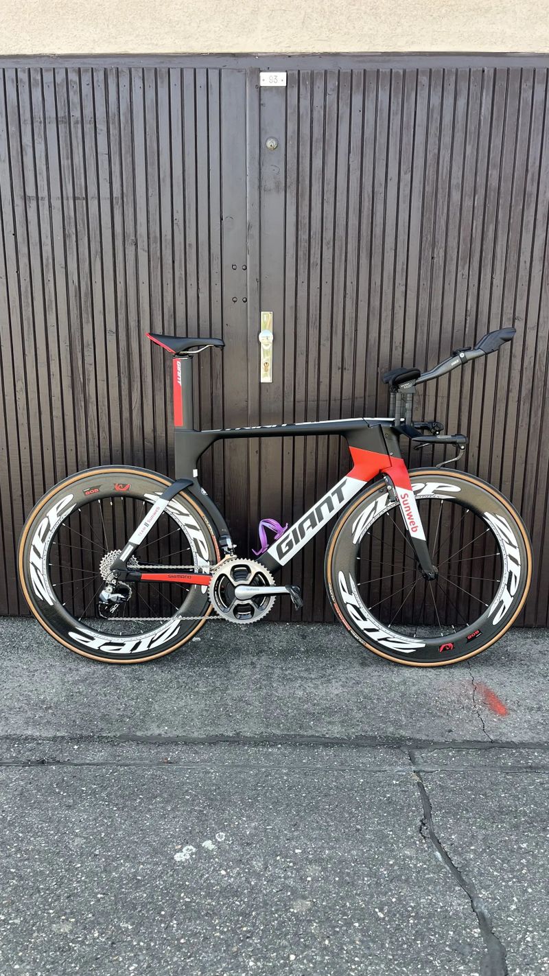 Giant trinity advanced TT
