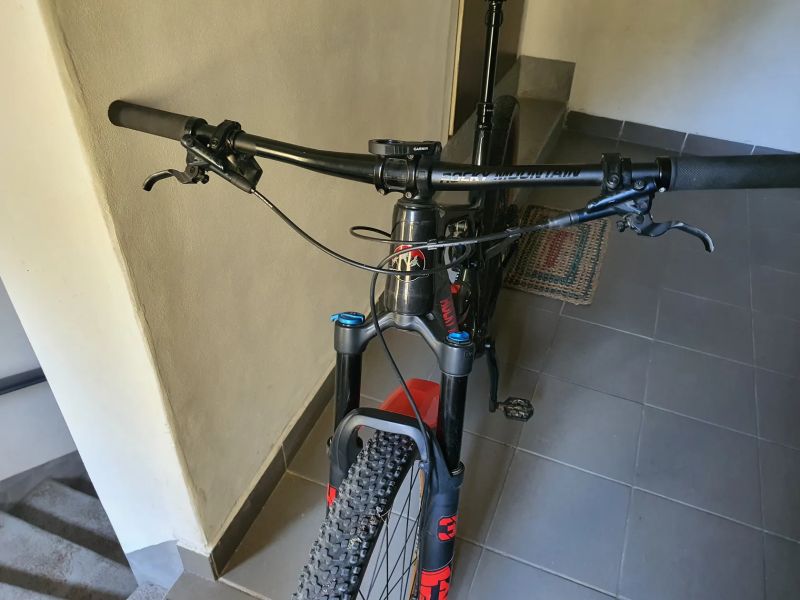 Rocky Mountain Element Carbon 50 XL