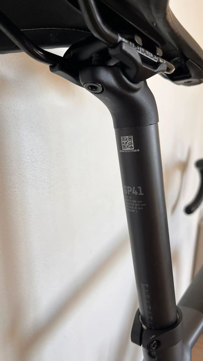 Canyon Endurace:ON 7.0 silniční elektrokolo
