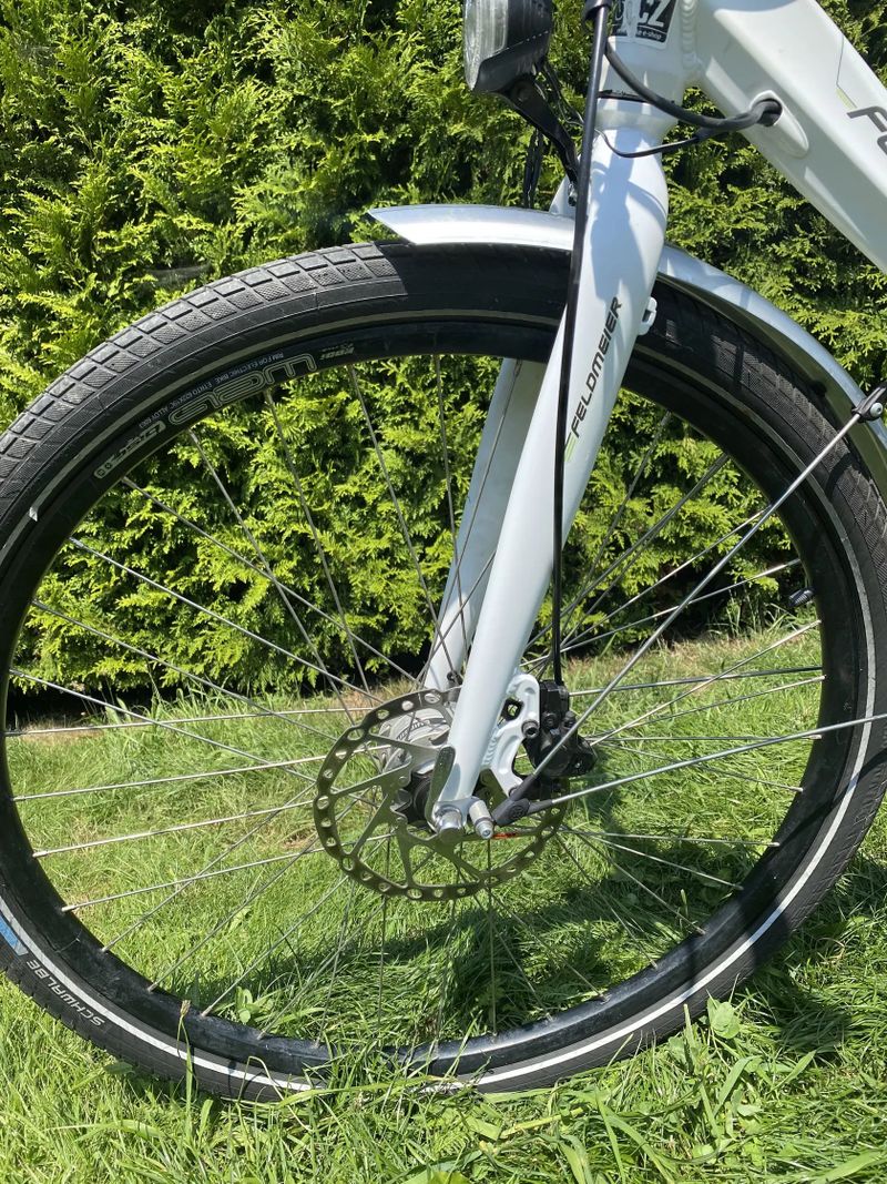 Městské kolo Feldmeier Fe09 max lite