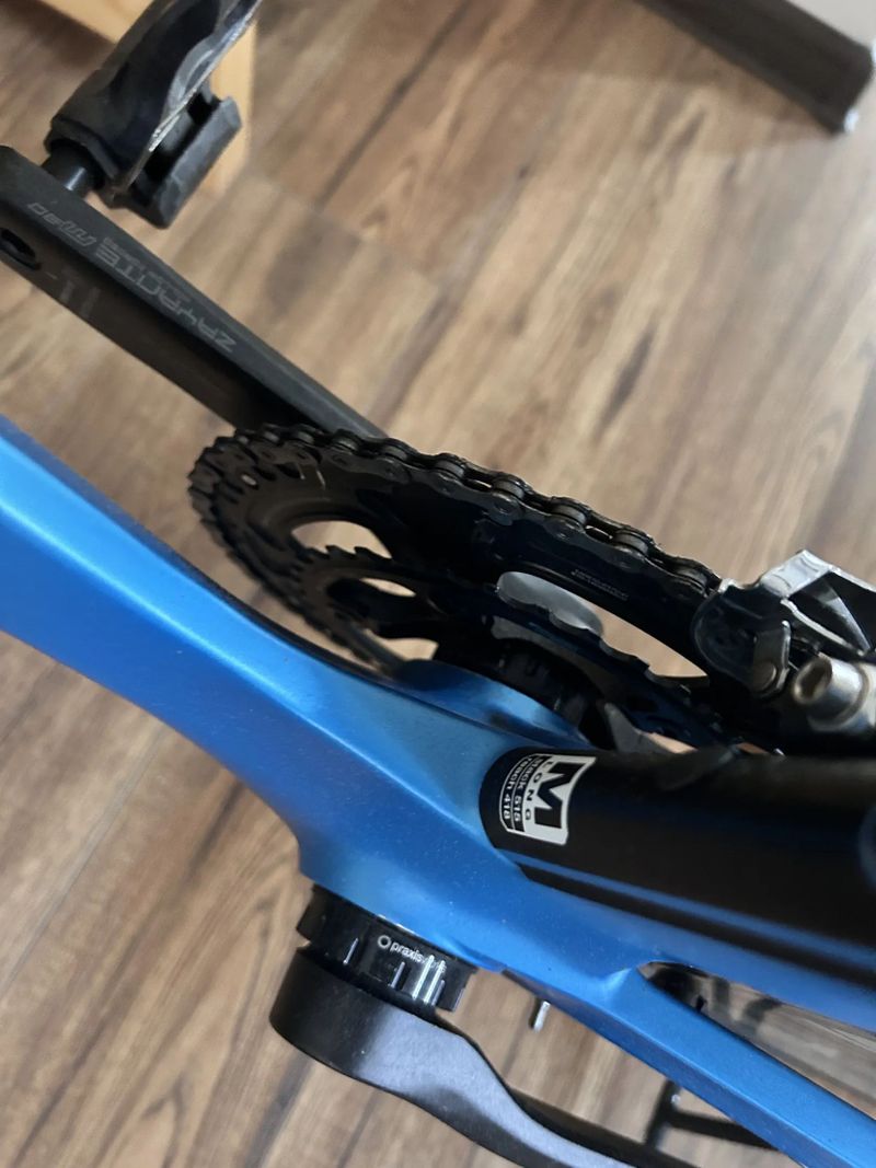 BMC Timemachine TM02 – karbon, Ultegra, Planet X, top stav