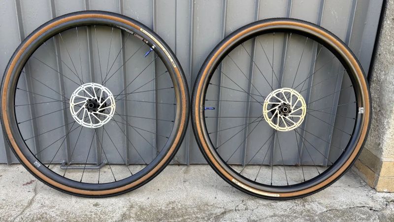WTB EZR i23p 700c, DTSwiss 370, gravel kola