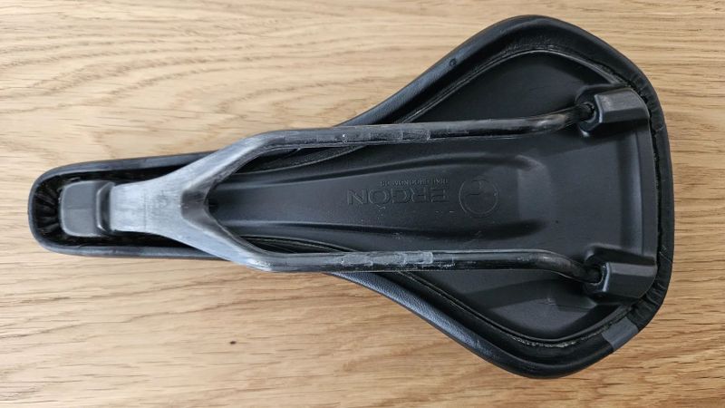 Sedlo Ergon SR10 Pro Carbon 140 mm 200g