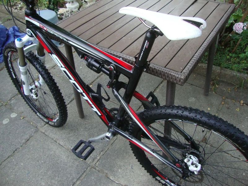 Kolo Scott Spark 20 MTB XC FS celokarbon super stav