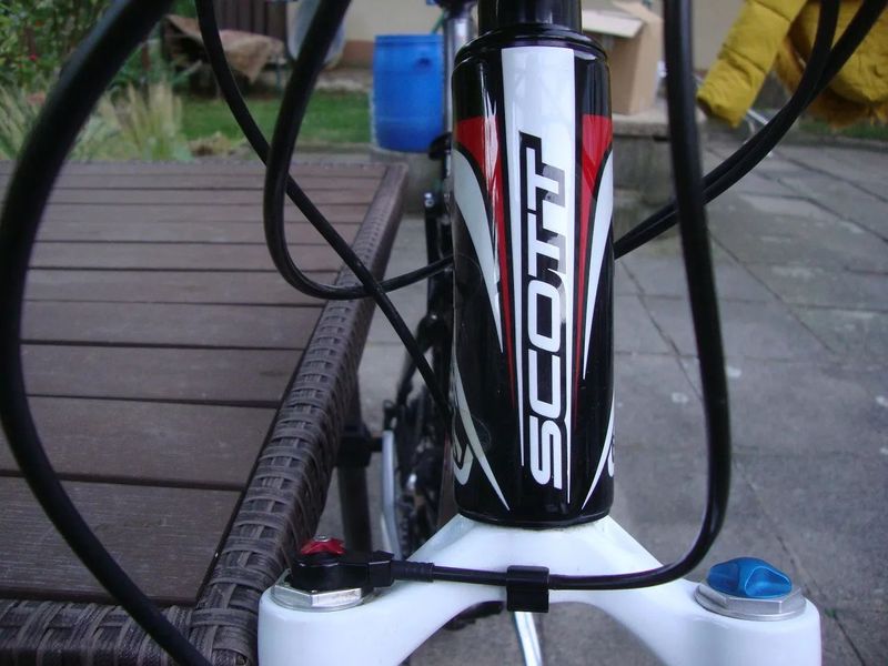 Kolo Scott Spark 20 MTB XC FS celokarbon super stav
