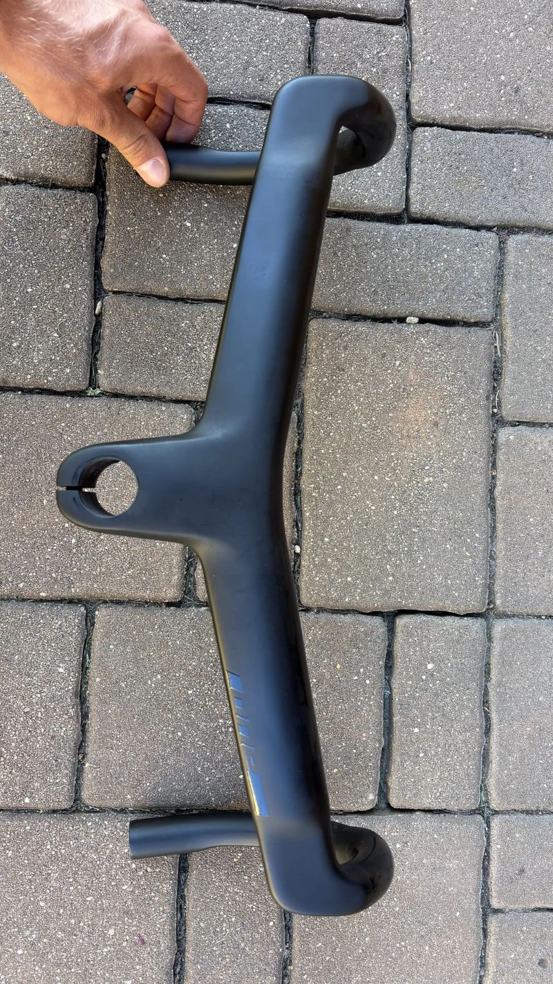 Silniční karbonový kokpit ONE - 70mm / 420mm