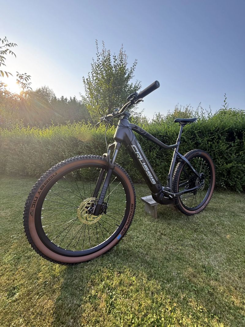 Crussis One-Largo 9.9 900Wh