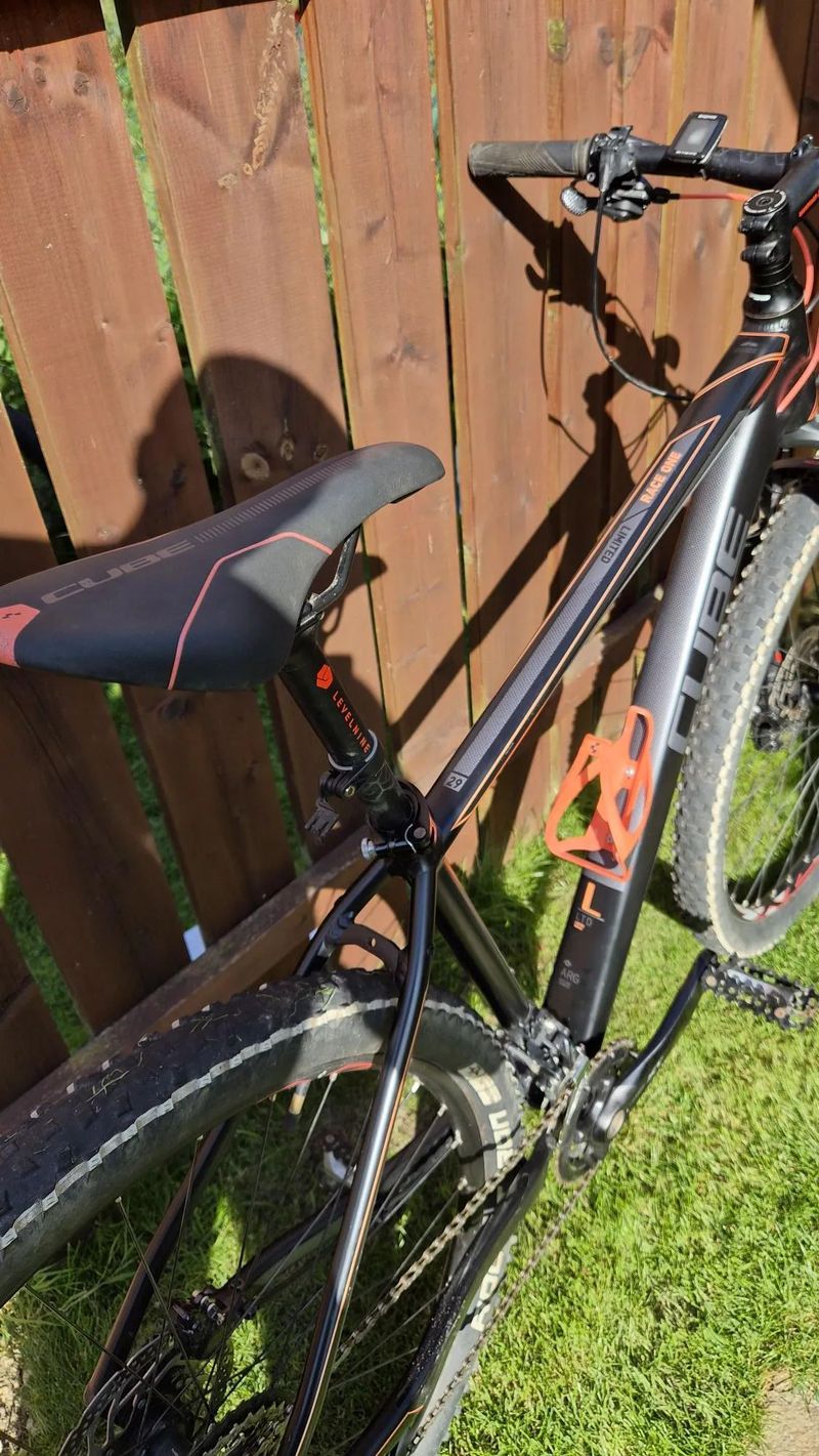 Cube Race One Limited L