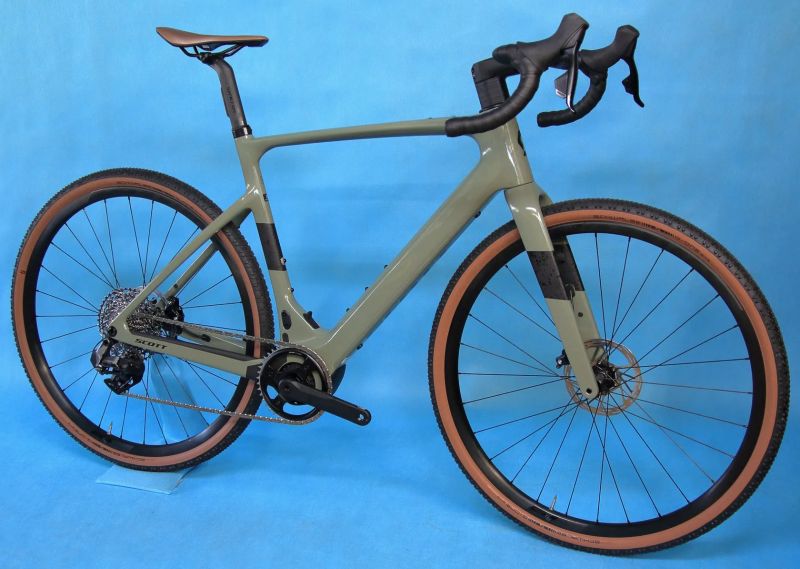 SCOTT Solace Gravel eRide 20 2025 - atraktivní karbonový elektro gravel – NOVÝ