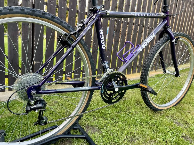 TREK COMPOSITE 8900
